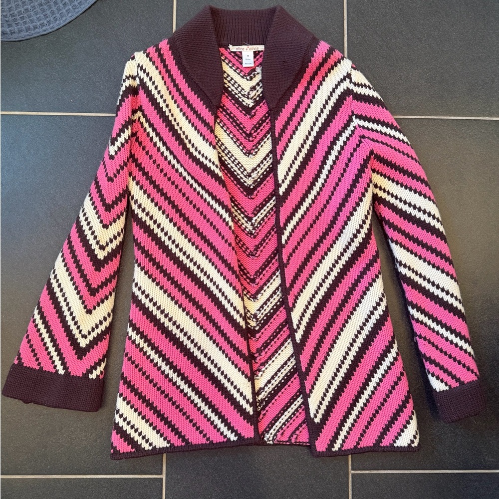 Alice + Olivia Pink and Black Chevron Sweater Coat size medium - runs like xs/s